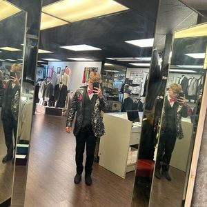 Meet your Posher, Bryan